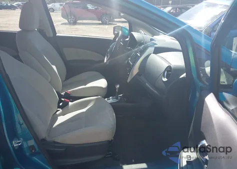 2016 Nissan Versa Note Sv z USA, uszkodzony, nr VIN 3N1CE2CP9GL372522